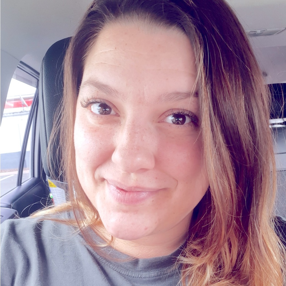 Meet your Posher, Stacy
